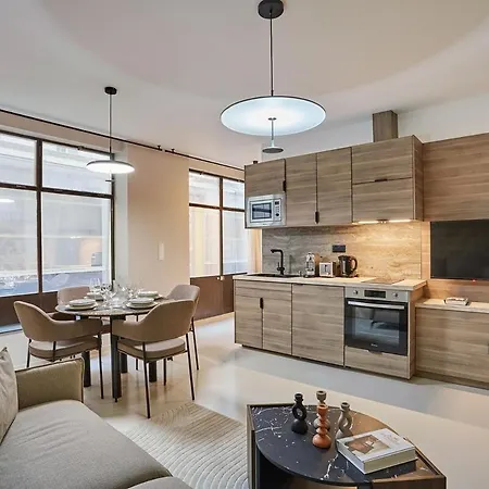 Center Of By Prestige Parigi
